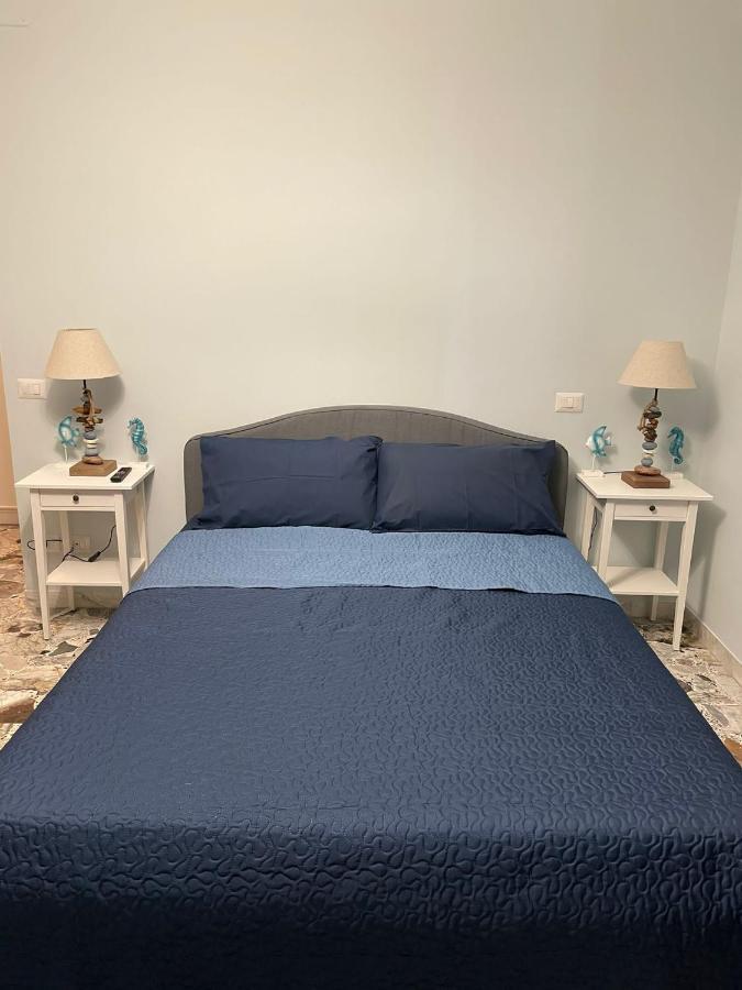 Turistico Dea Bendata Quarto em Acomodações Particulares *